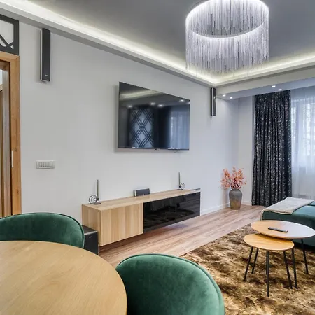City Chic Retreat: Newly Renovated 1Br Apartment Bucharest Exterior photo