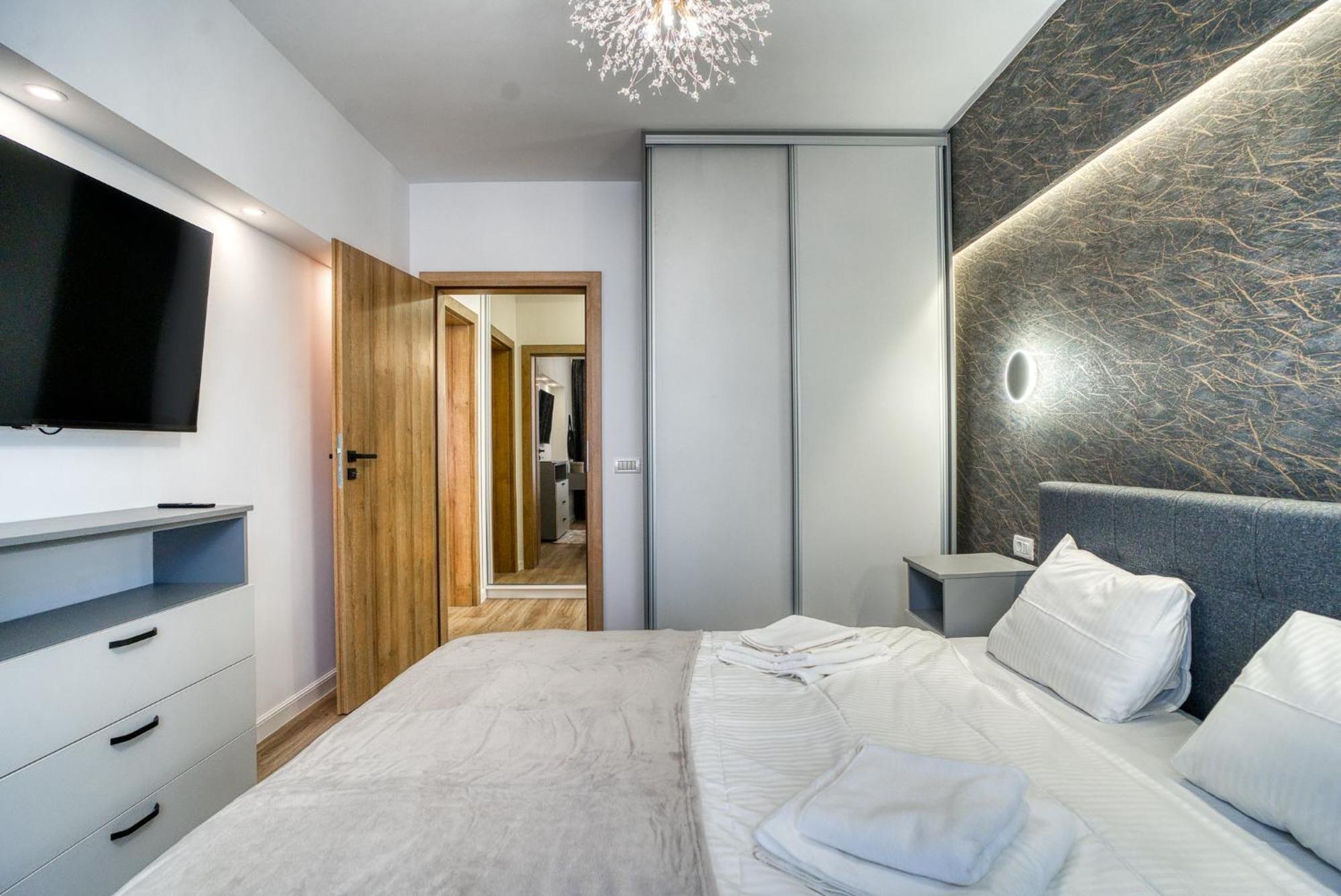 Apartment Chic Retreat: Newly Renovated 1br *